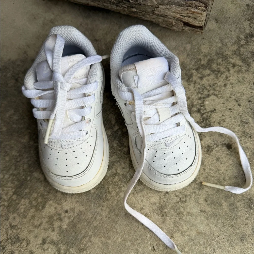 Nike Air Force 1 Infant Toddler Kids White Low-Top Leather Sneakers Sz-5c.‎   S